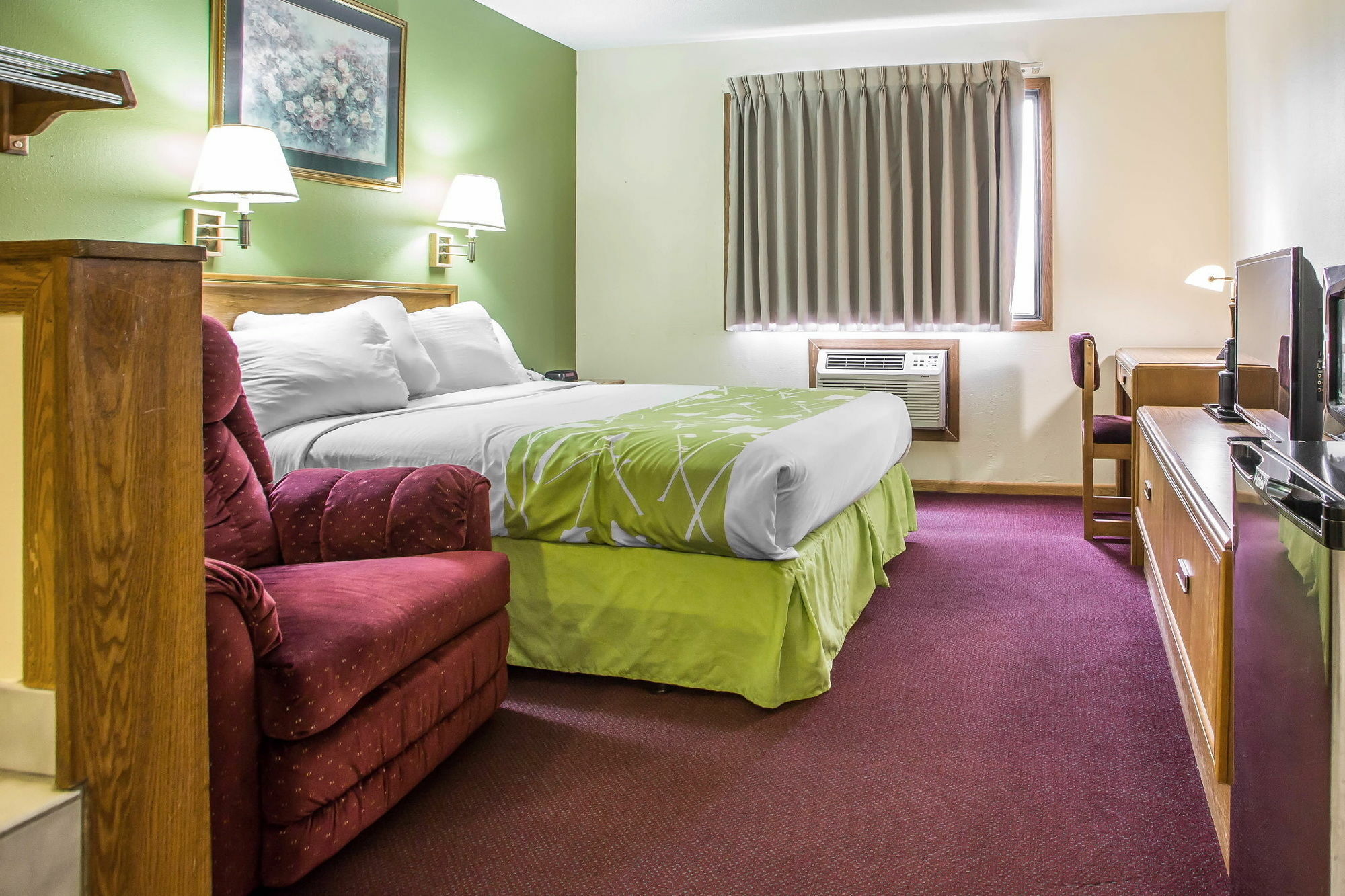 Econo Lodge Inn & Suites דובוק מראה חיצוני תמונה